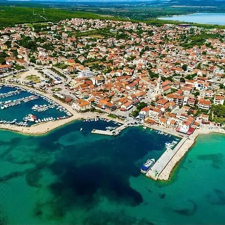 Apartamento Aldy Pakoštane