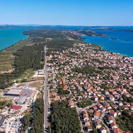 Apartament Aldy *